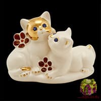Статуэтка &quot; Пара котят с цветами&quot;