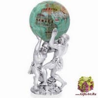 Скульптура &quot; Два атланта&quot;