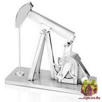 Скульптура &quot;Нефтяная вышка&quot;