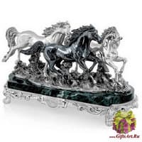 Статуэтка &quot;Лошади&quot;