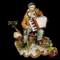 Статуэтка &quot;Аккордеонист&quot;