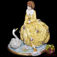 Статуэтка &quot;На берегу лебединого озера&quot;