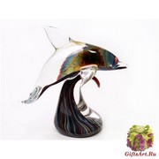 TP09 Скульптура на подставке Дельфин 30см с кальцедоном муранское стекло