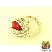 RS77 Кольцо Futura  с красной бусиной из муранского стекла