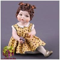 Статуэтка фарфоровая Сладкий виноград. Высота 10 см. Sibania Италия