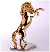 Вздыбленный конь золотом. Скульптура керамика Ahura. Италия Высота 34 см