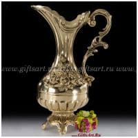 Кувшин золотистый из бронзы матовый. Высота 30 см. Испания