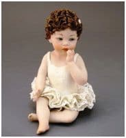 Кукла коллекционная фарфоровая &quot;Балерина. Начало блестящей карьеры&quot;. Коллекция Sibania