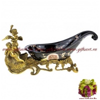 Ваза ангелы и лебедь. Фарфор и бронза. Декор Замок Левенбург. Ручная работа. 40 см