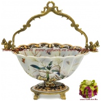 Ваза конфетница белочки. Фарфор и бронза. Декор Замок Сорок. Ручная работа. Высота 32 см
