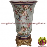 Ваза. Фарфор и бронза. Декор Весёлые колибри. Ручная работа. Высота 30 см