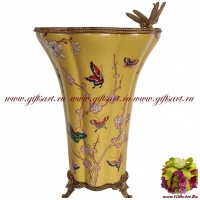 Ваза. Фарфор и бронза. Стрекоза. Декор Бабочки и сакура. Ручная работа. Высота 32 см