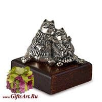 Влюблённые кошки из серебра зимой. Серебро 925 пробы. Россия Влюблённые кошки из серебра зимой. Серебро 925 пробы. Россия