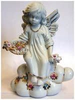 Фарфоровая скульптура Ангел на облаке. высота 15 см Серия &quot;Ангелы&quot;  Фарфор с цветнымикристаллами Swarovski Сваровски. RG Porcellane