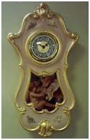 Настенные часы керамические с золотом и ангелами Рафаэля. Италия. Высота 63 см