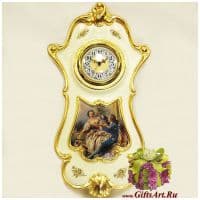 Настенные часы керамические. Белые с золотом На балу. Италия. Высота 63 см