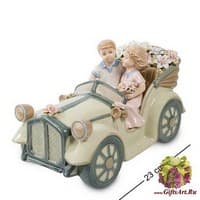 CMS-15/52 Статуэтка &quot;Влюбленные в автомобиле&quot;