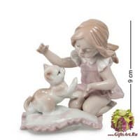 JP-29/ 3 Фигурка &quot;Девочка с котенком&quot;