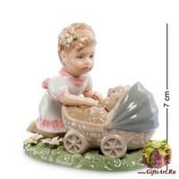 CMS-12/22 Фигурка &quot;Девочка с медвежатами&quot;