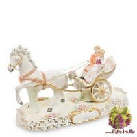 SV- 49 Статуэтка &quot;Карета для влюбленных&quot;