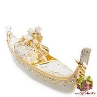 SV- 68 Статуэтка &quot;Влюбленные в гандоле&quot;