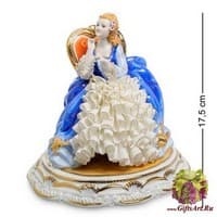 VS-319 Статуэтка "Фрейлина"