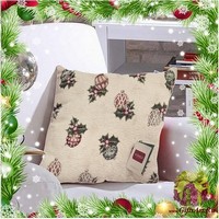 Декоративная новогодняя гобеленовая подушка 50х50 &quot;VINGI RICAMI&quot;