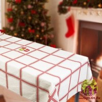 Скатерть новогодняя с вышивкой по центру 140х180 &quot;VINGI RICAMI&quot;