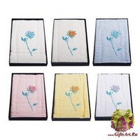 Набор из двух махровых полотенец &quot;MvM&quot;