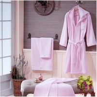 Халат махровый женский с капюшоном &quot;BLUMARINE&quot;