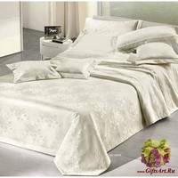 Жаккардовое покрывало на кровать 270х270 &quot;GF FERRARI&quot;