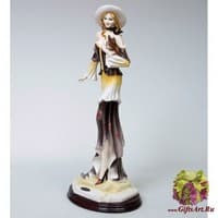 GA-15 Статуэтка &quot;Дама с собачкой&quot;