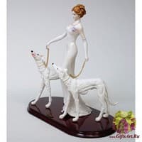 GA-22 Статуэтка &quot;Дама с собаками&quot;