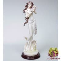 GA-24 Статуэтка &quot;Леди-Нежность&quot;