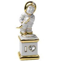 Хоккеист Серия &quot;Я люблю спорт&quot; Фарфоровая скульптура. Высота 13 см. Фарфор с кристаллами Swarovski Сваровски. RG Porcellane Италия