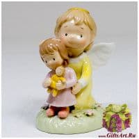Ангел-хранитель с девочкой Фарфор Высота 11 см
