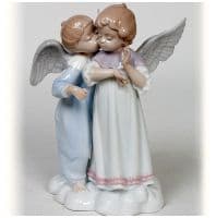 Ангелы Небесная любовь Фарфор Высота 16 см