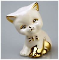 Котёнок с бантиком белый с золотом левый. Скульптура керамика Ahura. Италия Высота 9 см