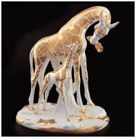 Жираф мама и малыш белый с золотом и стразами Сваровски. Скульптура керамика Ahura. Италия Высота 37 см