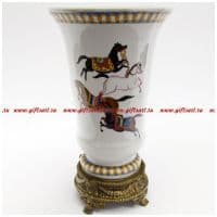 Ваза. Фарфор и бронза. Декор Гермес. Ручная работа. Высота 25 см