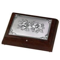 Шкатулка деревянная для драгоценностей с посеребренной накладкой. Италия Длина 25 см