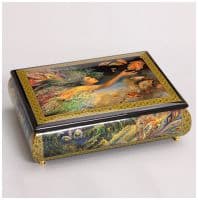 Деревянная шкатулка для драгоценностей музыкальная. Длина 22 см