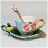 Кофейная пара Синичка и цветущая слива с ложечкой Фарфор Ручная работа.