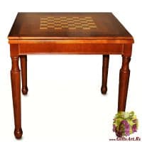 Стол игорный для шахмат, домино, покера и казино с фигурами фишками костями и рулеткой.