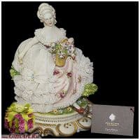 Статуэтка фарфоровая &quot;Дама с цветами&quot;. Высота 23 см. Porcellane Principe Италия