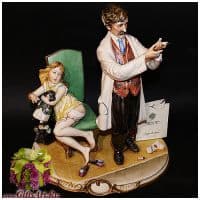 Статуэтка фарфоровая &quot;Врач со шприцем&quot;. Высота 26 см. Porcellane Principe Италия