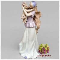 Фарфоровая статуэтка Маленький принц и королева. Серия Идеальный мир Высота 39 см Дизайн-группа Cosmos