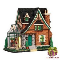 Lemax Дом Тюдоров. 21*18,6*12,2 см.