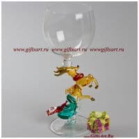 Бокал фигурный для вина Санта везет подарки. Высота 20 см. Ручная работа США