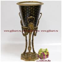 Напольная ваза-кубок. Фарфор и бронза. Ручная работа. Декор Флёр-де-ли Fleur de Lys. Высота 61 см